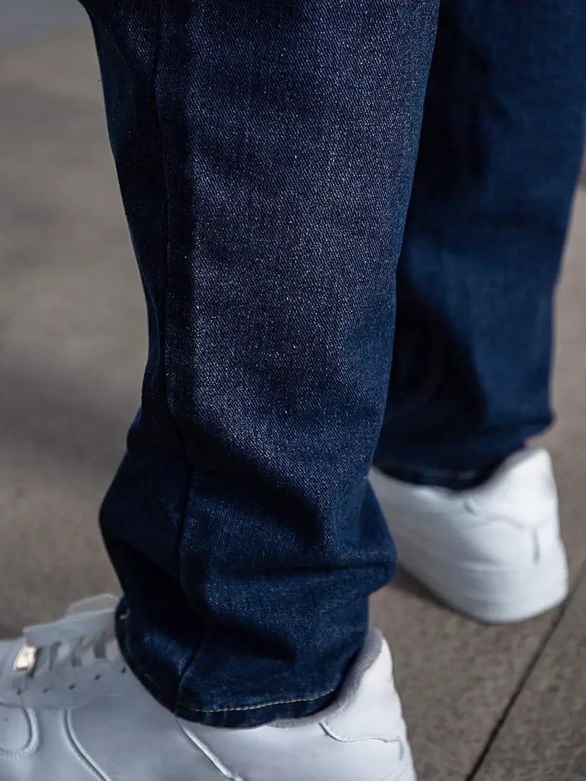 The five-pocket design