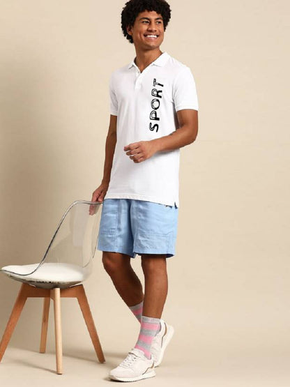 Polo Neck Style: The classic polo neck design