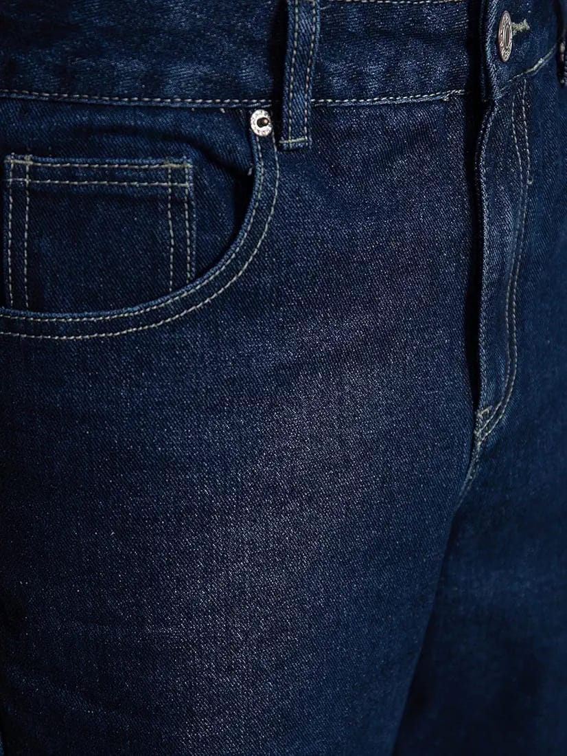 The five-pocket design